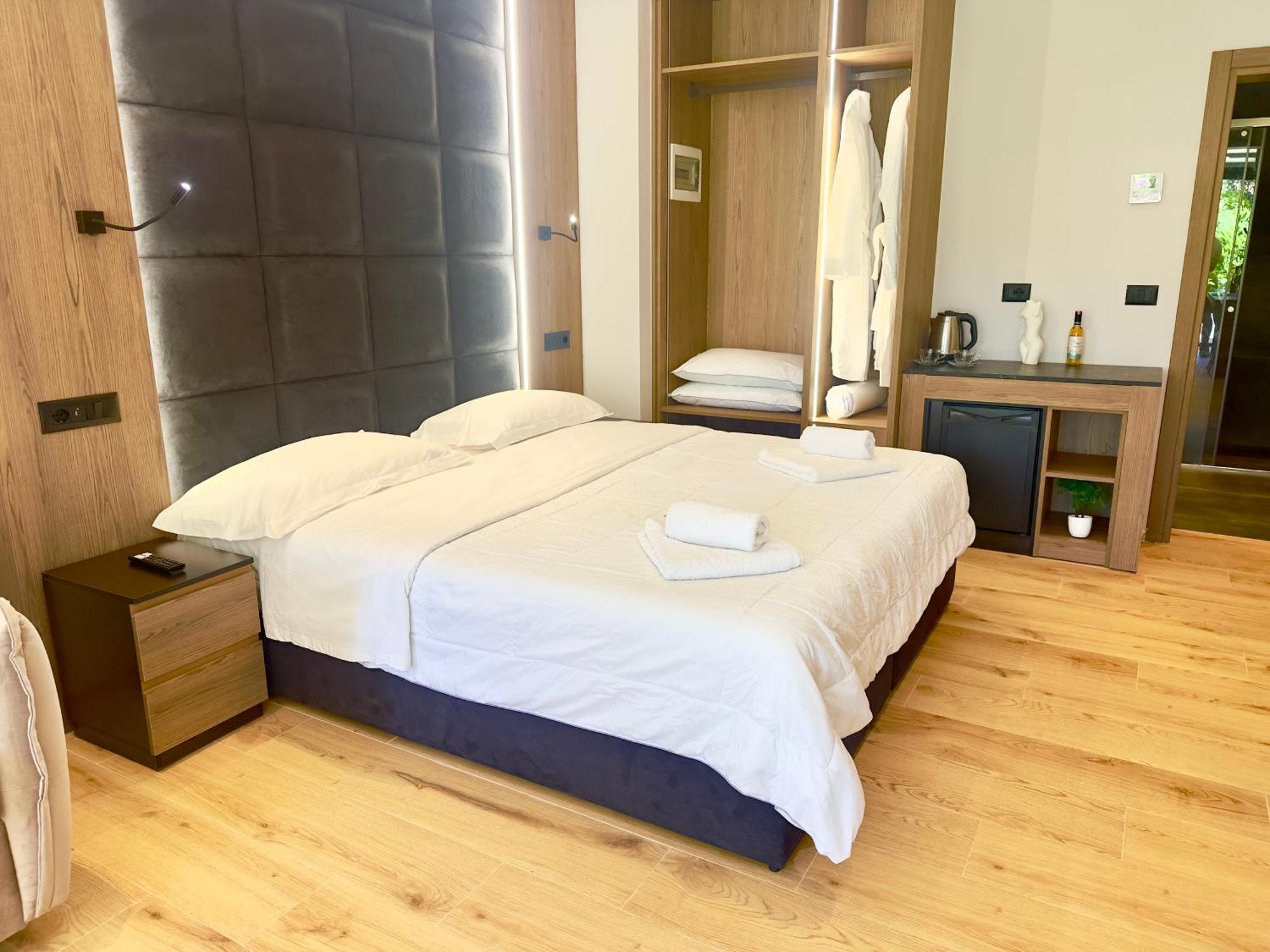 Elmar Comfort Vlorë 외부 사진